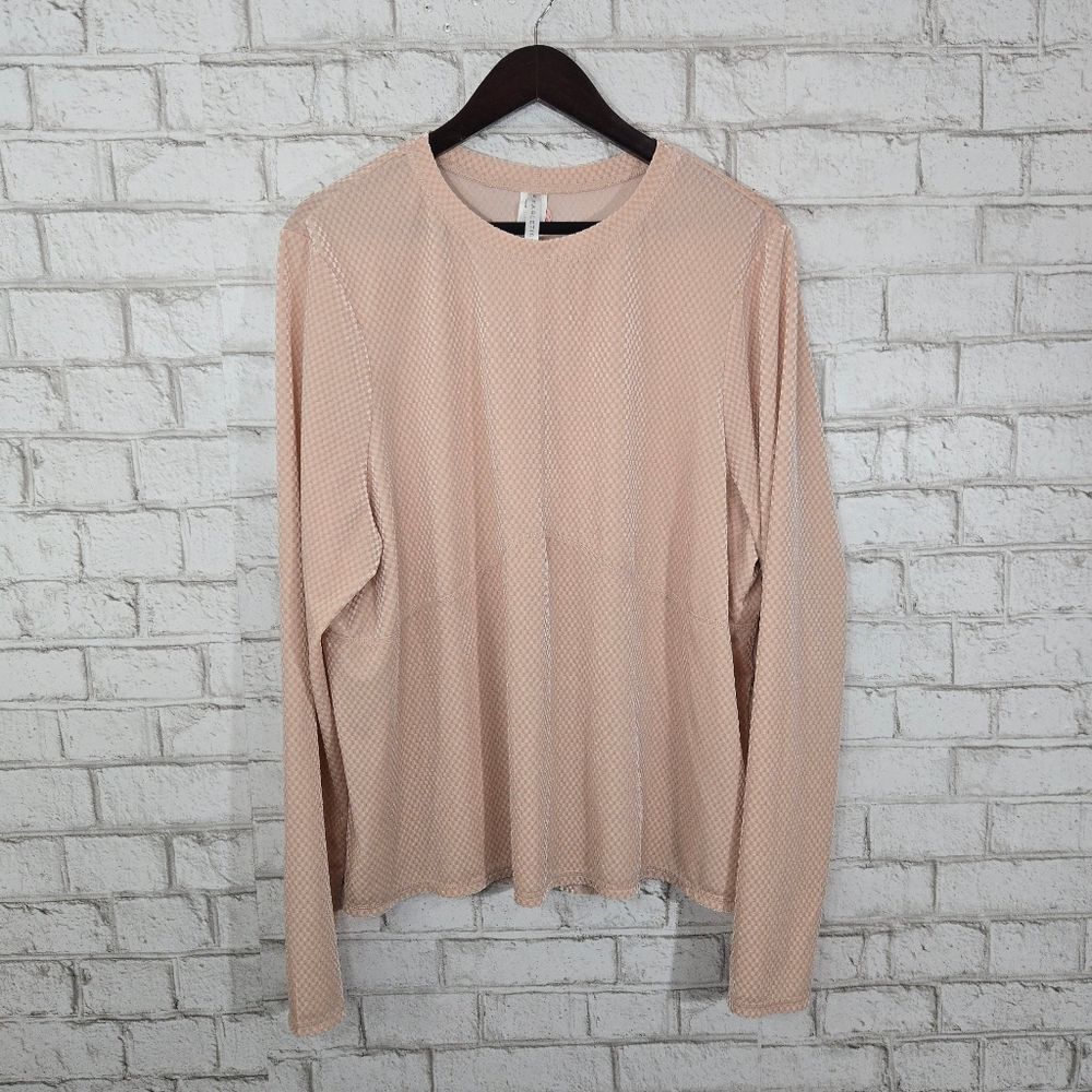 Fabletics long sleeve velvet printed top